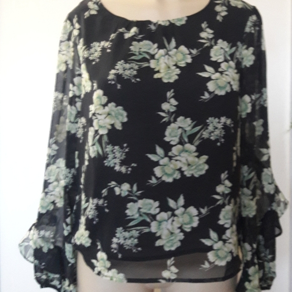 Forever 21 Floral Ruffled Sleeves Top Sz. Small - Picture 1 of 7